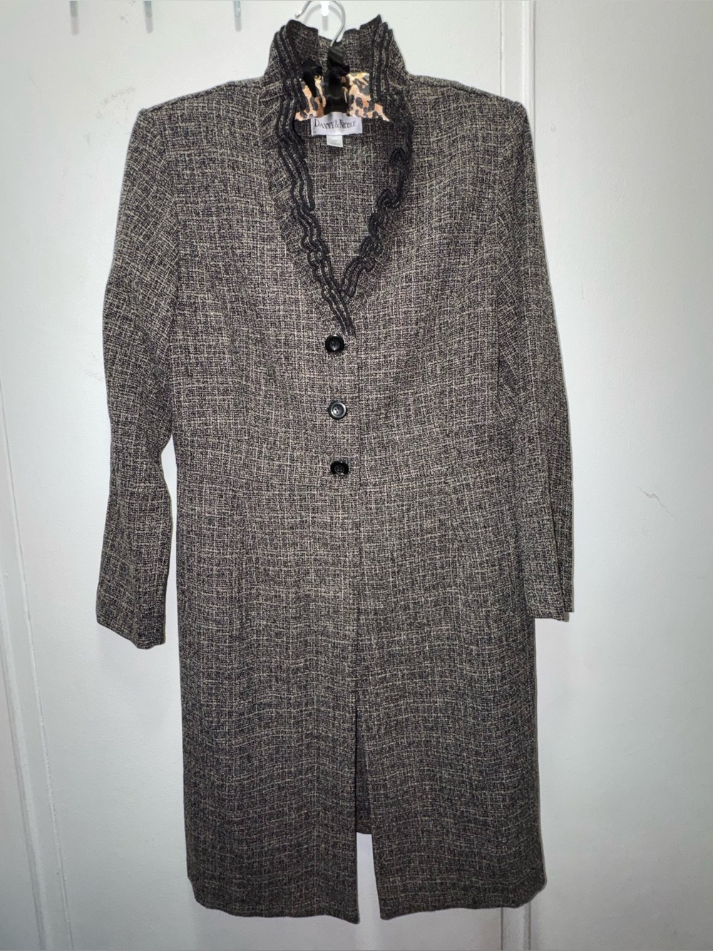 Danny & Nicole Vintage Size 10 Gray Tweed Long Coat with Ruffle Collar